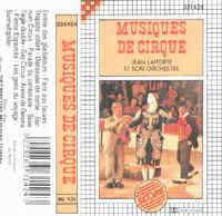 Chargement de la pochette de la cassette